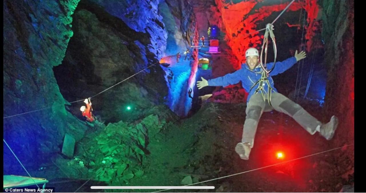 Zip Cottage Sleeps 2-3 Climb Snowdon Zip World Tanygrisiau Zewnętrze zdjęcie